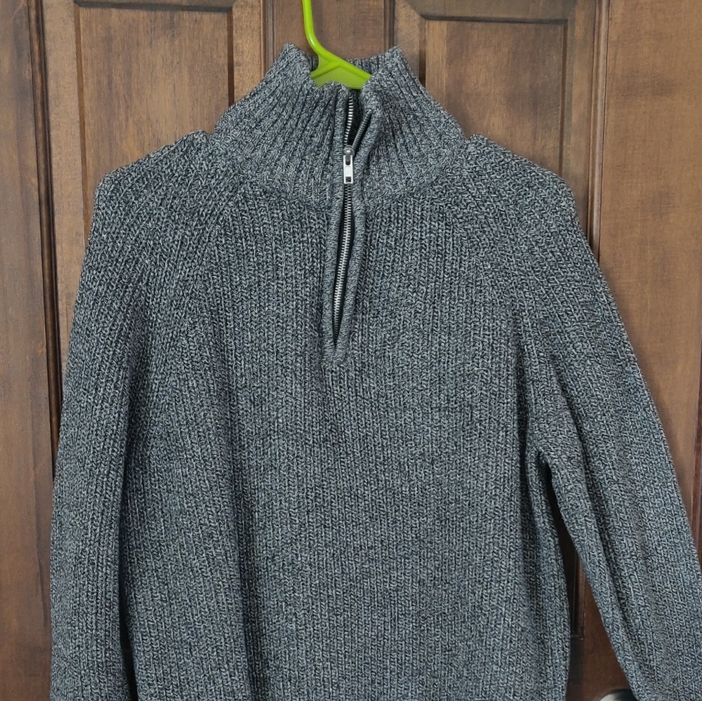 Sweater - Picture 2 of 3